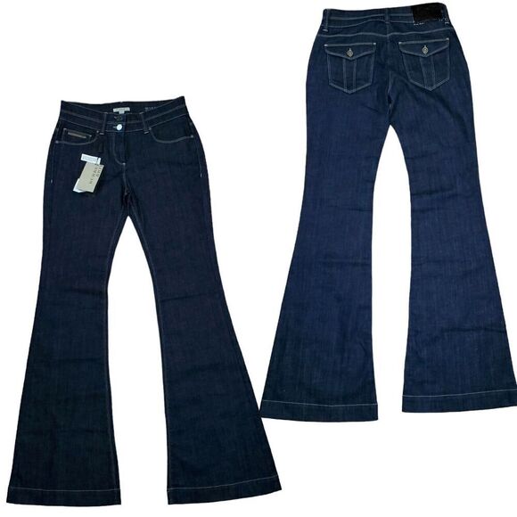 NEW Burberry Brit Jeans Womens Size 29 Windsor Flare Leg Dark Wash Logo Flap - Picture 1 of 16